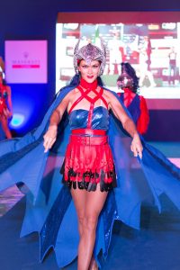 Dancer at the Maserati Trofeo event in Abu Dhabi by Loesje Kessels Fashion Photographer Dubai