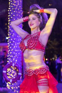 Belly dancer at The Palace Downtown event by Loesje Kessels Fashion Photographer Dubai