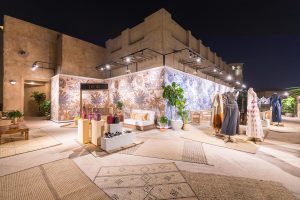 Evening event decor of DIOR Cruise 2020 collection presentation by Loesje Kessels Event Photographer Dubai