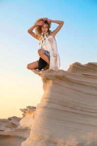 Editorial fashion shoot in Fossil Dunes Abu Dhabi by Loesje Kessels Fashion Photographer Dubai